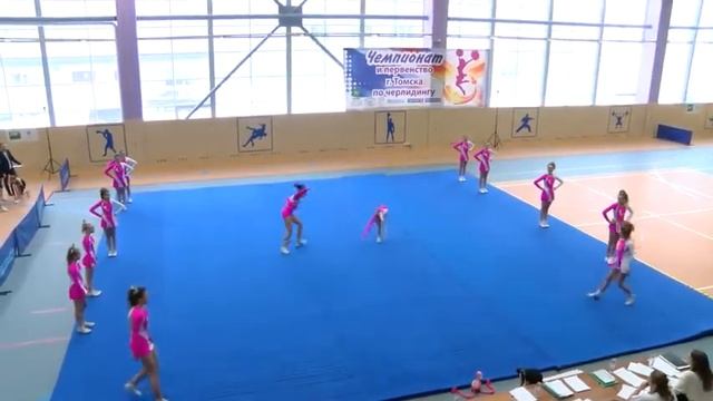 Чирлидинг