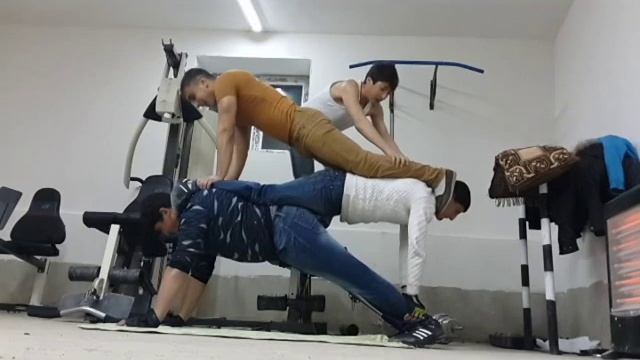 Совмещенное четверное отжимание смотреть онлайн