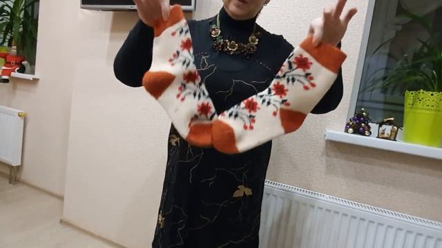 Француженка 😉 встречается с подписчиками. Великолепное колье
