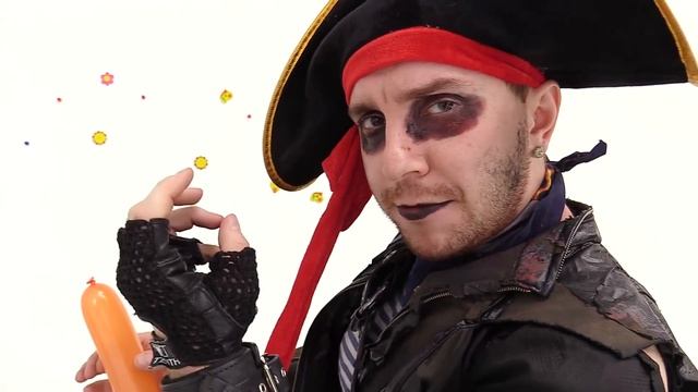 Пираты и весёлые игры. Мастерим из воздушных шаров. смотреть онлайн