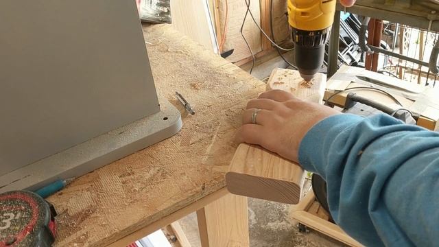 DIY Wood Glider Bench Swing for Garden смотреть онлайн