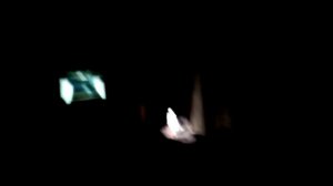 Аня Ткач поет песню "Гоп-стоп, бабушка здорова"-спектакль  поезд Одесса-Мама