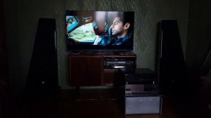 Смотрю кино звук через уселитель jvc z 1010 акустика JBL TL260