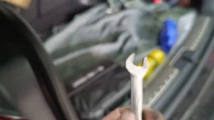 BMW X6 f16 не работает привод багажника. Важные нюансы о которых не сказал при прошлом ремонте.