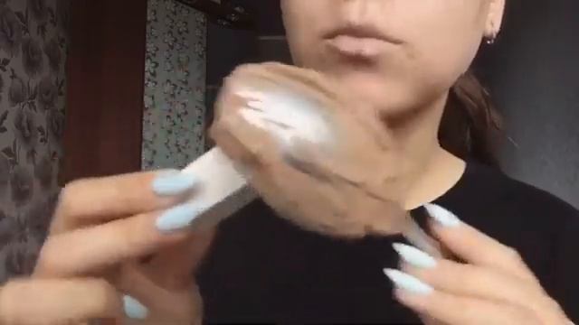 Природный пиленный мел Снежок с пастой. Хруст мелом. Асмр. Пищевой мел. Релакс смотреть онлайн