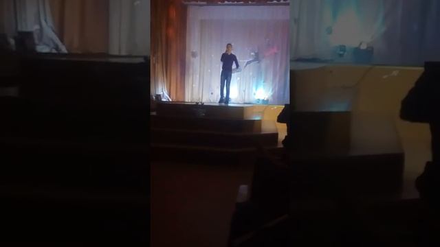 Кавер потолок ледяной Войтович Влад смотреть онлайн