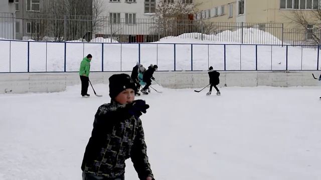 Начало. Хоккей с фото читинка про смотреть онлайн