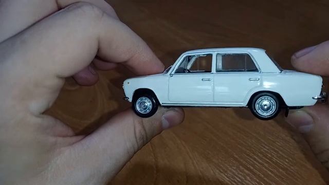 Игрушечная модель Ваз 2101. Автолегенды СССР №25 (DeAgostini).mp4 смотреть онлайн