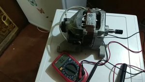 Индезит ошибка F17 .Аристон ошибка f17 или F06.  индезит блокируется и не начинает стирку.