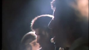 Leonard Cohen - Bird On A Wire (Film 1972) clip