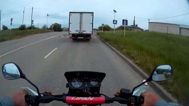 Прокатился не спеша на Лифан 200 GY -5 Ч-1 смотреть онлайн