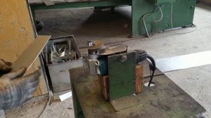 Резка металла ножницами Makita JS1602
