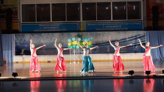 UNI, Фестиваль в Заречном, 27/04/2013 смотреть онлайн