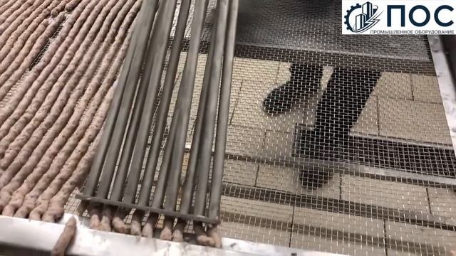 Машина отсадки (выкладки) колбасок или рыбных палочек с насадкой на 10 колбасок. Емкость бака 50 л