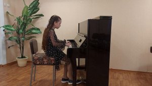 К.Черни-Г.Гермер IIч. Этюд №6,В.Коровицын "Солнечный лучик"
