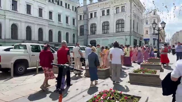 ХАРИНАМА - ПРАЗДНИК НА УЛИЦАХ МОСКВЫ