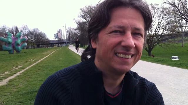 embedded_vlogger: Interview with Pablo Ventura (2 of 2) English смотреть онлайн