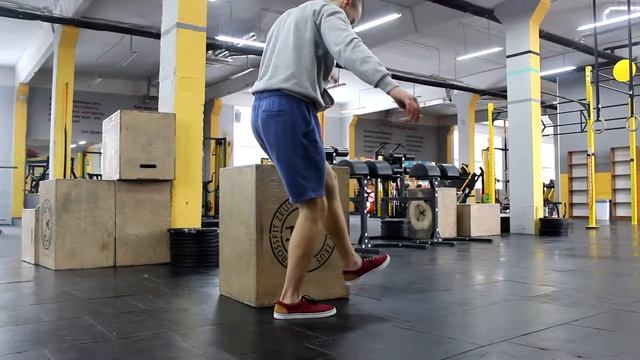 Дмитрий Гоголь - Тумба для кроссфита смотреть онлайн