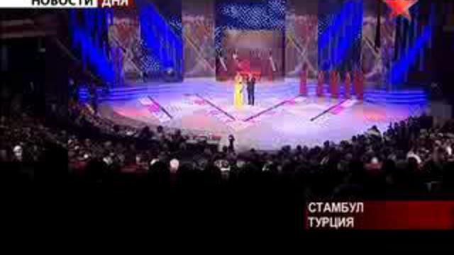 Танец живота от светской львицы. Пэрис Хилтон на берегах Бос