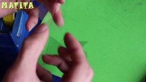 Как сделать проектор 3D голограмма | с помощью пластикового листа