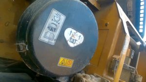 Как ПРАВИЛЬНО поменять моторное масло экскаватор CAT 320 D