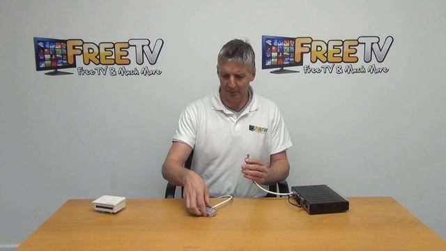 2 & 4 Way Satellite Splitter смотреть онлайн