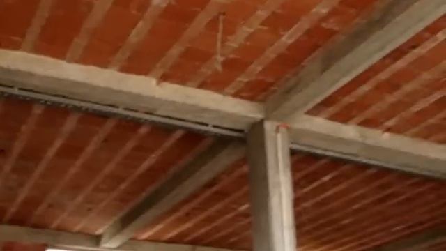 Монолитно-каркасная система с керамическим блоком.