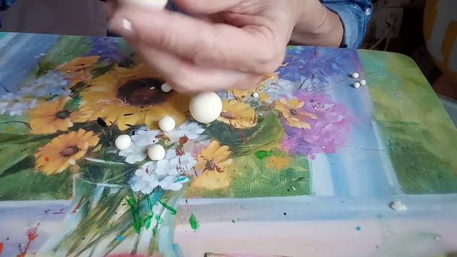 Божья коровка из соленого теста. Лепка смотреть онлайн