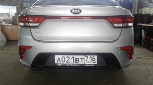 Установка датчиков парковки на KIA Rio 2 (2017)