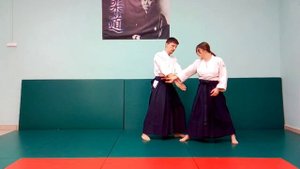 Кататэ дори - котэ гаеси