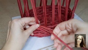 "НОВОГОДНИЕ САНИ" из бумажных трубочек