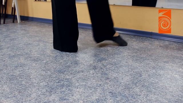 Видео курс поклассическому танцу  4 Выпуск  Ронд де жамб партер