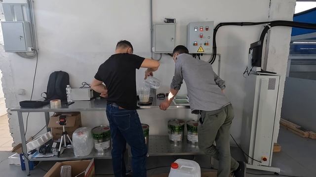 Как получить необходимую вязкость ЛКМ для покраски фасадов МДФ #мебельнаяфабрика #лайфхаки #артробо
