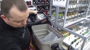 Пылесос промышленный с водным фильтром CROWN CT42032F (HEPA+мешок, регулятор мощности,выдув)