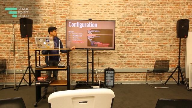 Delivering Kubernetes Apps w Helm - Adnan Abdulhussein, Bitnami & Michelle Noorali, Deis смотреть онлайн