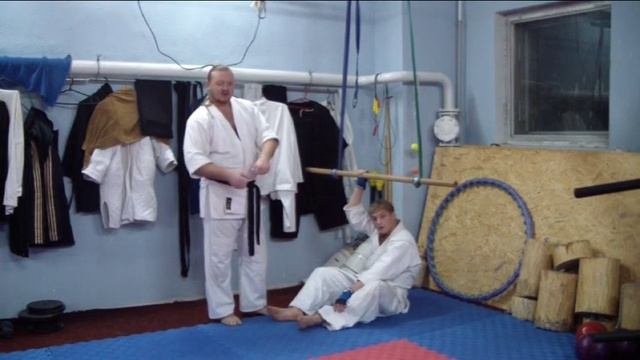 супер сильные руки. упражнение на силу рук.
