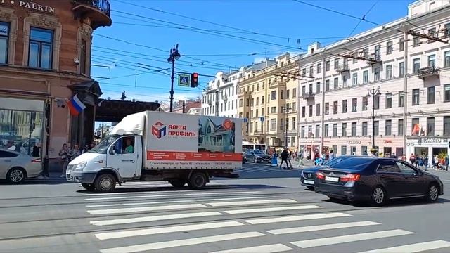 Добрый день из Петербурга! Невский проспект смотреть онлайн
