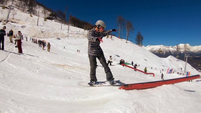 NEWSTAR С ДРУЗЬЯМИ // NEWSTAR FUN смотреть онлайн