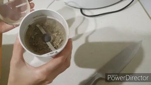 Удобрение из кожуры банана. не высыпаем шкурки в горшки! делаем удобрение правильно!