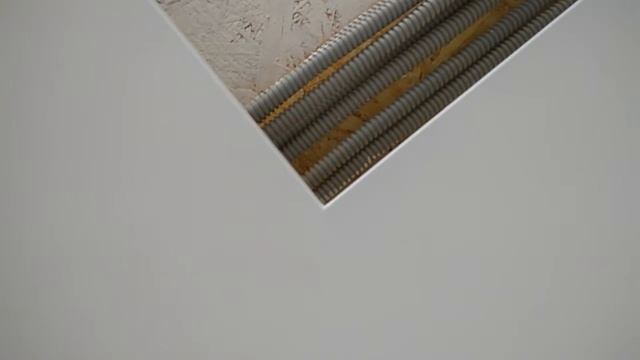 Угол 90° на натяжном потолке смотреть онлайн