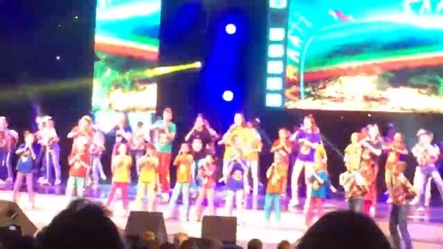 Санкт Петербург, концертный зал Октябрьский, День Народного Единства 2017 смотреть онлайн