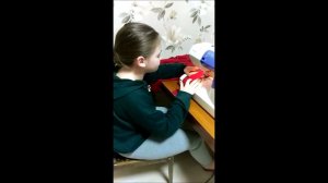 Видео для детей на занятие по знакомству с профессией швея.