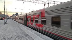 ЧС7-227 с поездом 008 "Кама" Москва - Пермь