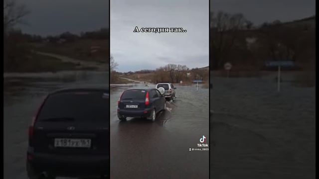 11 апреля. Разлив ещё сильнее. Река Чёрная Калитва смотреть онлайн