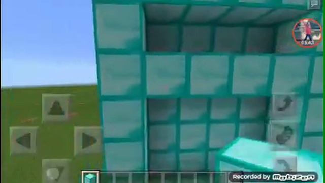 Моё первое видео по майнкрафту!!! Строим ноутбук из алмаза и кнопок. смотреть онлайн