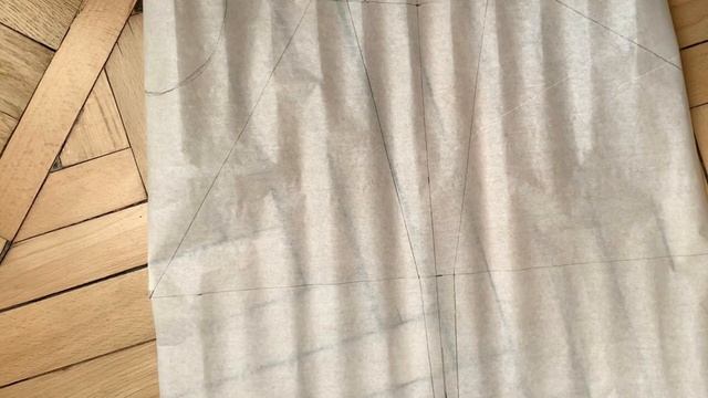 ТОП ИЗ ШЕЛКА (топ на бретелях). Выкройка за 5 минут для новичков! смотреть онлайн