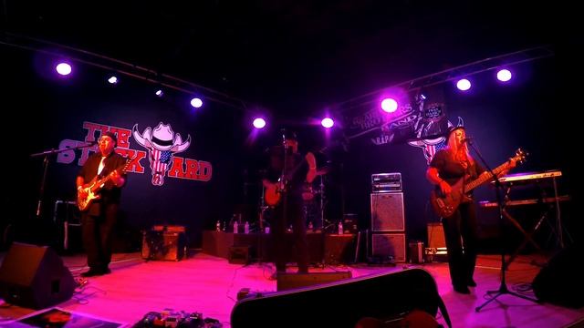 ^ The Mustange Mafia / The Stockyard -- May-19-2018 -- Zoom-Q2n смотреть онлайн