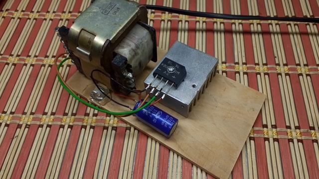 Для начинающих. Регулируемый блок питания на ЛМ317!!! Просто и надёжно? смотреть онлайн