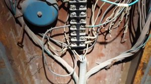 Ремонт старого грузового лифта