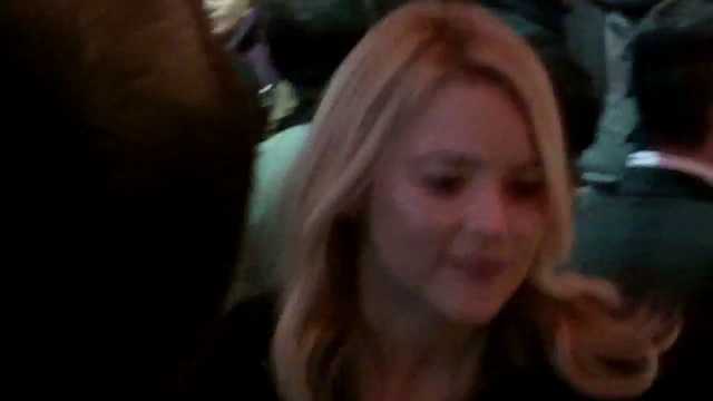 Virginie Efira à l'avant-première de Yves Saint Laurent à Paris le 19 décembre 2013 смотреть онлайн